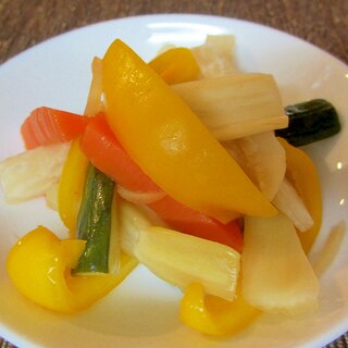 いろいろ野菜のナンプラーピクルス